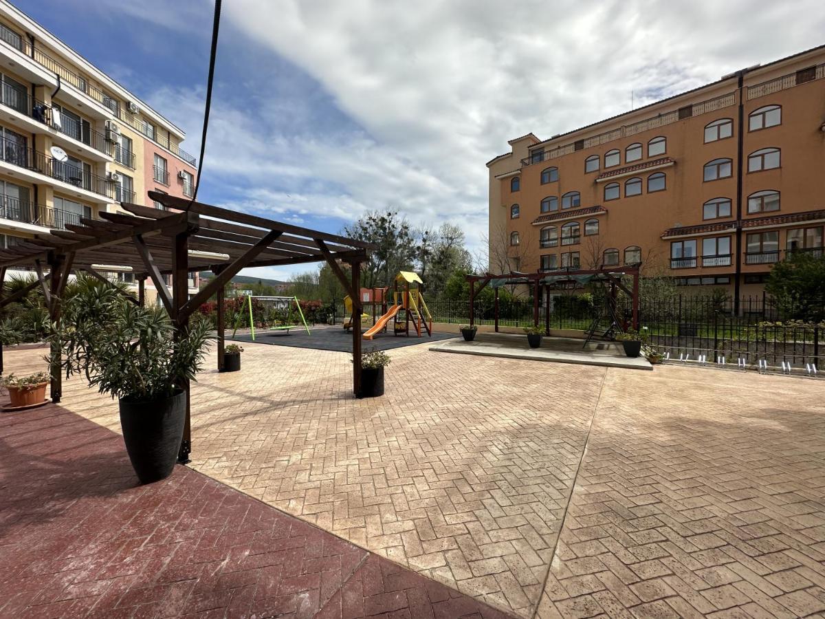 Cozy Apartment Sunny Beach Dış mekan fotoğraf